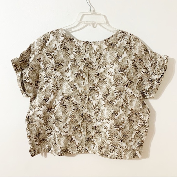 Christopher & Banks Linen Blend Cropped Blouse with Pineapples 🍍 Cuffed Sleeves - Picture 3 of 11